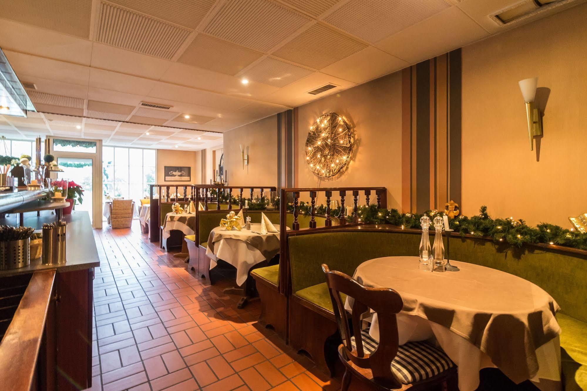 Thermen Hotel&Restaurant Bad Soden Bad Soden am Taunus Exterior foto